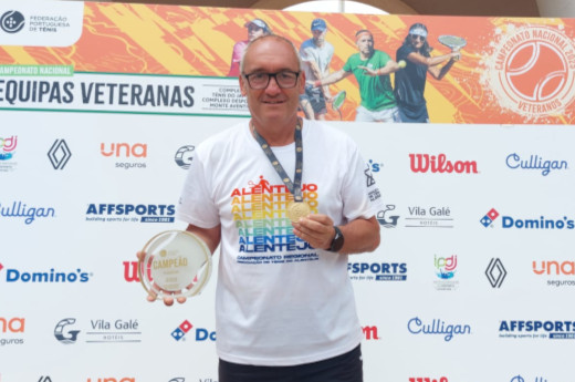 Emilio Leal, campeón del Campeonato Nacional de Portugal por Equipos en categoría +55